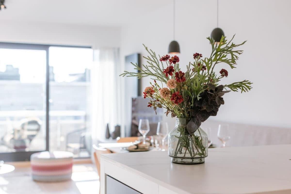 Stunning And Modern Apartment With Sunny Balcony Knokke-Heist Exterior photo