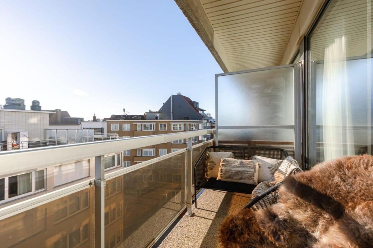 Stunning And Modern Apartment With Sunny Balcony Knokke-Heist Exterior photo